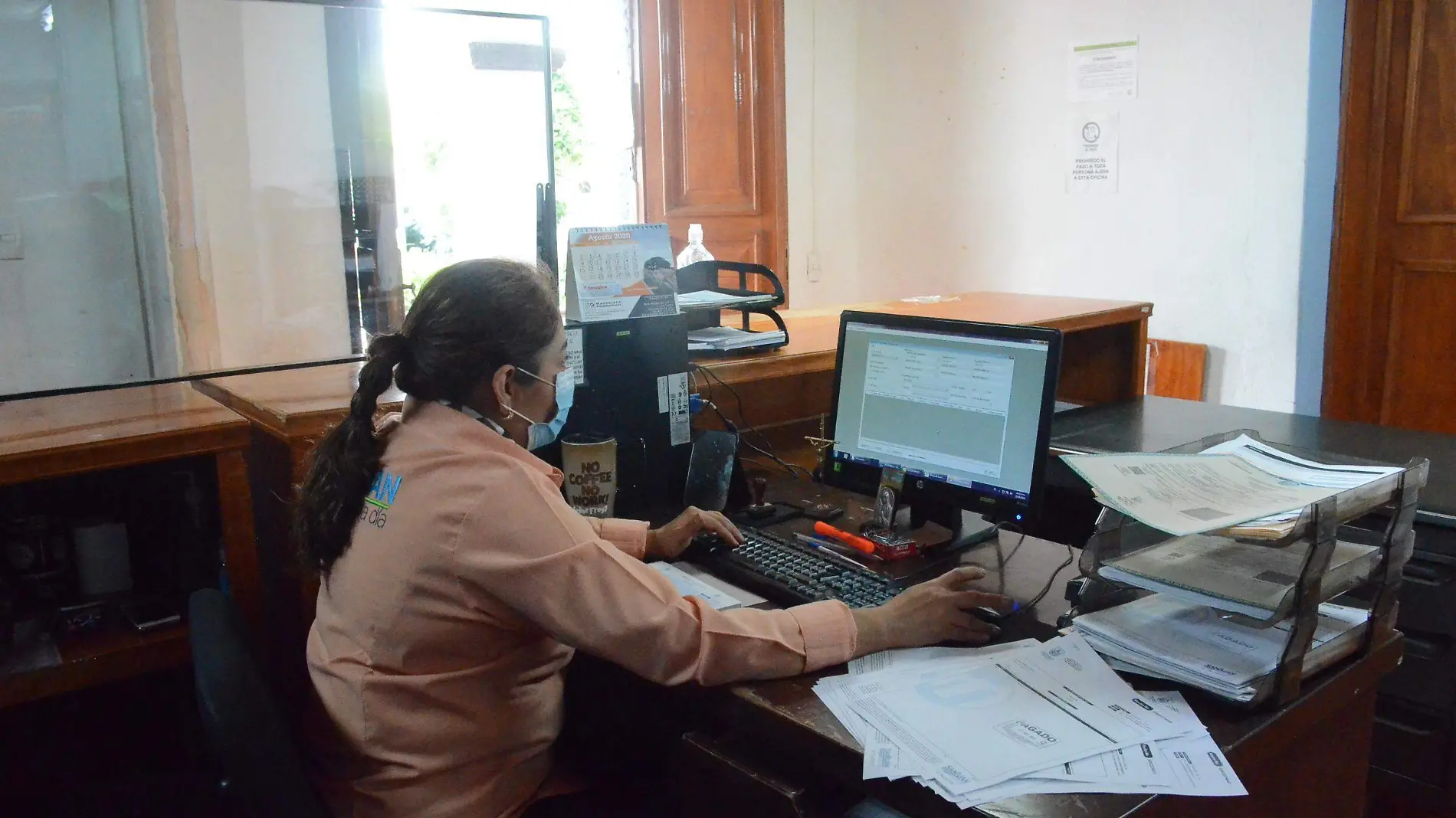 Comisión de Salud prepara la tercera campaña de vacunación para servidores públicos municipales.  Luis Luévanos  El Sol de San Juan del Río.